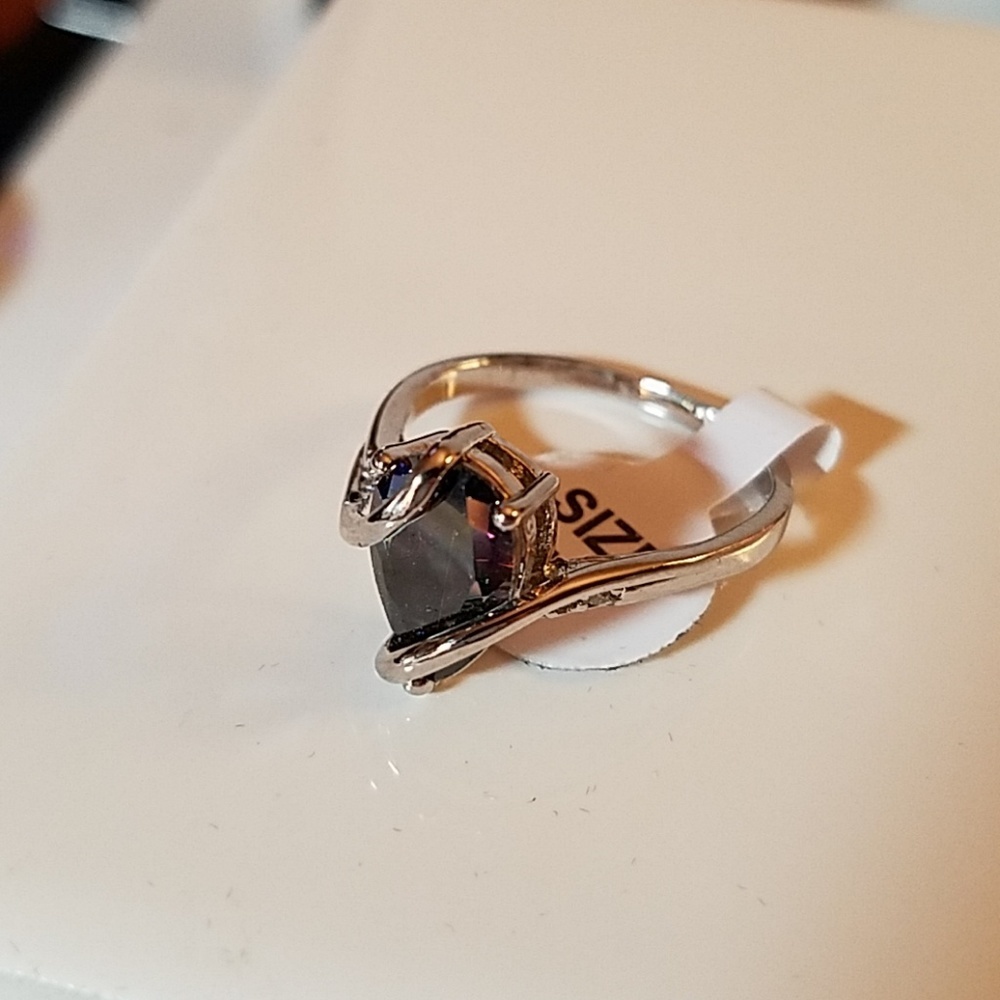 Florite Faux Rhinestone Silver Tone Ring Size 10.